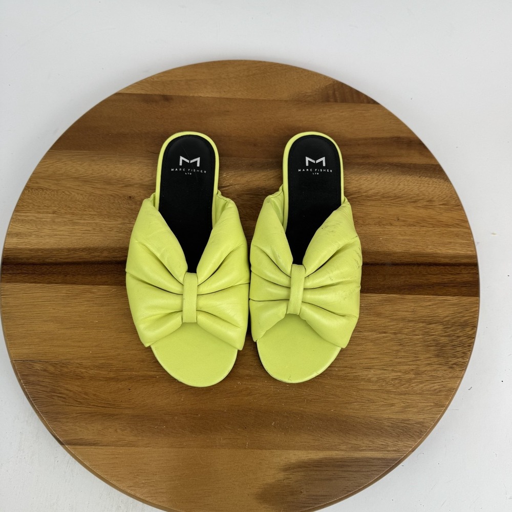 New Womens Marc Fisher LTD‎ Olita Green Leather Bow Slides Sandals Size 7 M NWOB